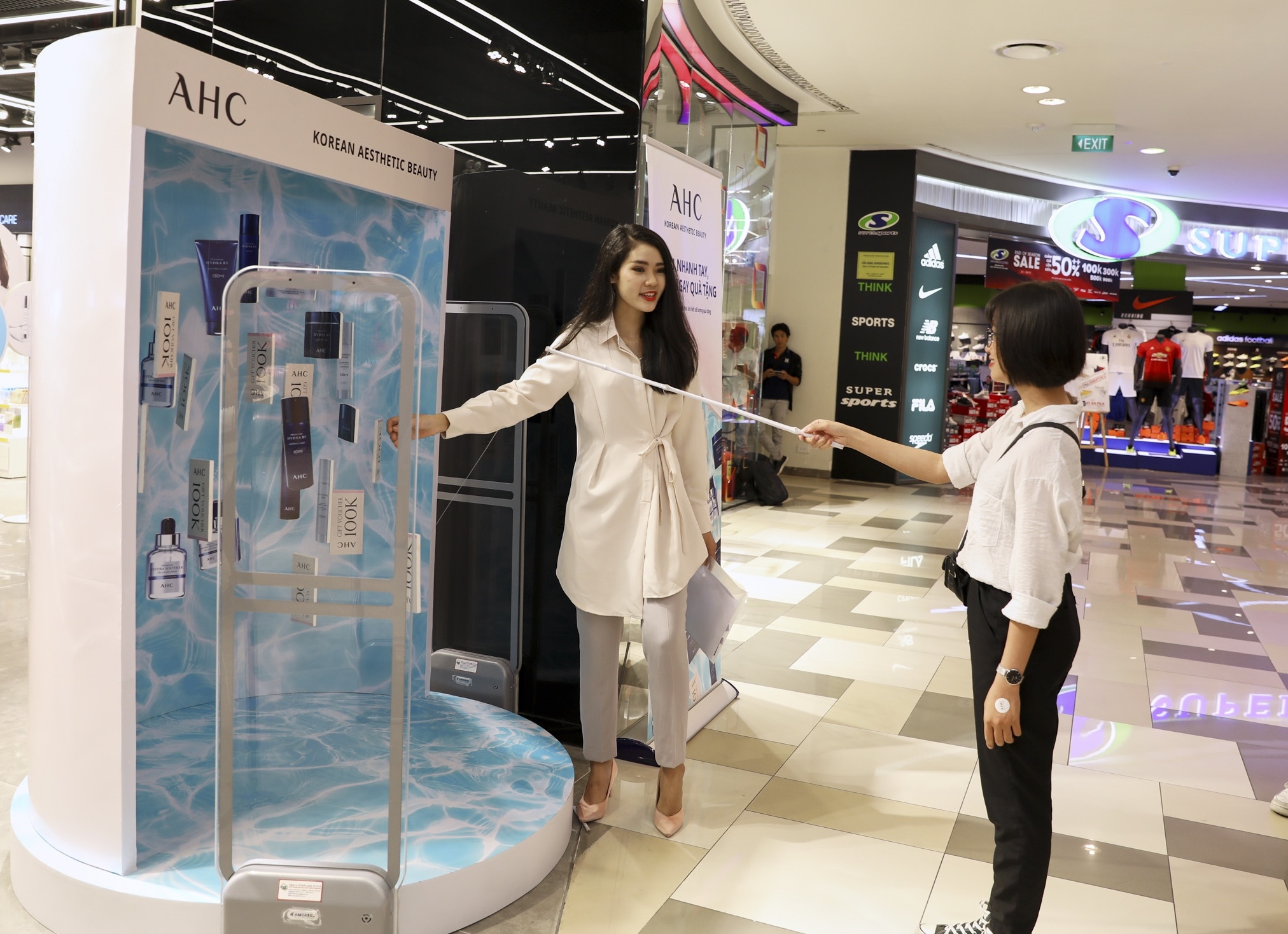 AHC ảnh 4 AHC anh 4