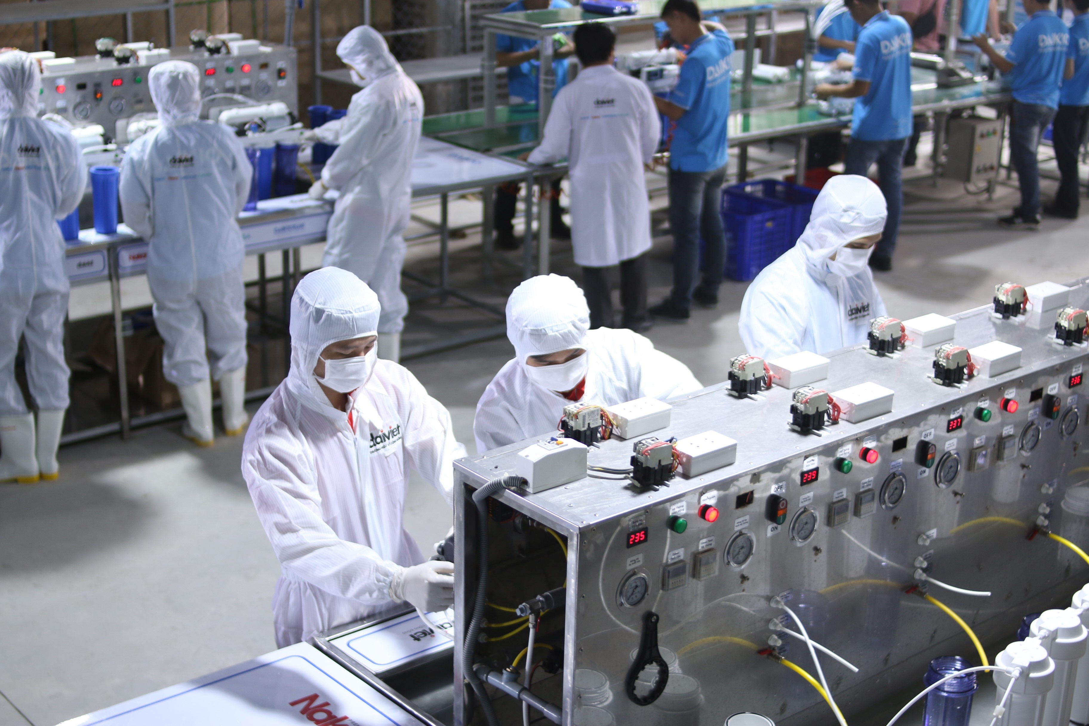 Ngay nuoc tai sinh anh 5