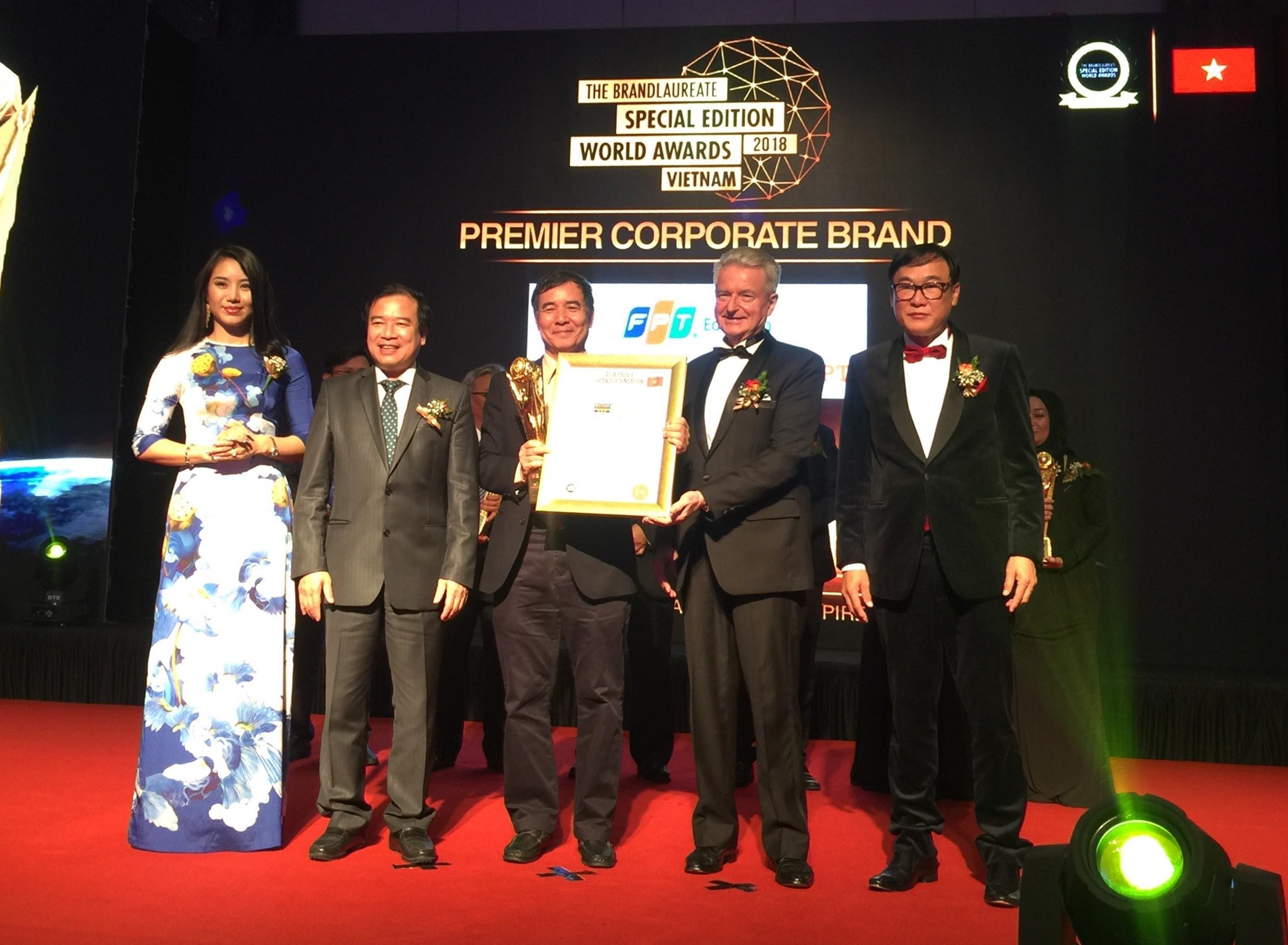 Cac thuong hieu giao duc dat giai The BrandLaureate 2018 hinh anh