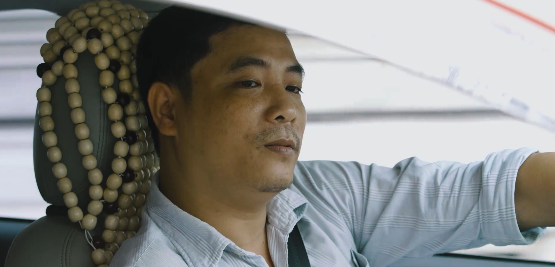 Tinh nguoi lan toa sau nhung chuyen xe dem hinh anh