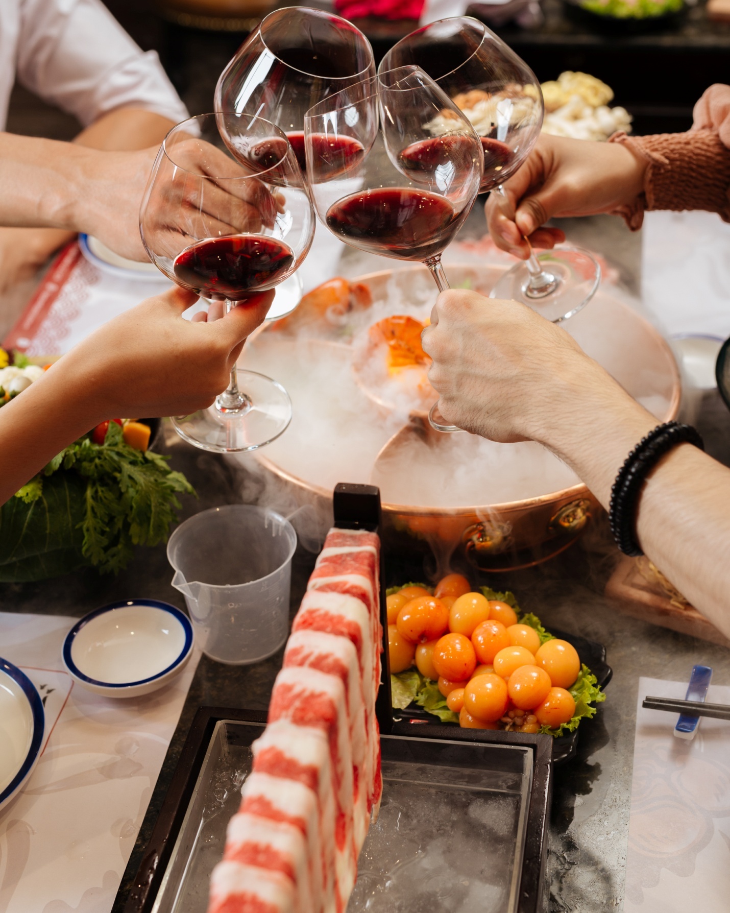 The Drunken Pot anh 5