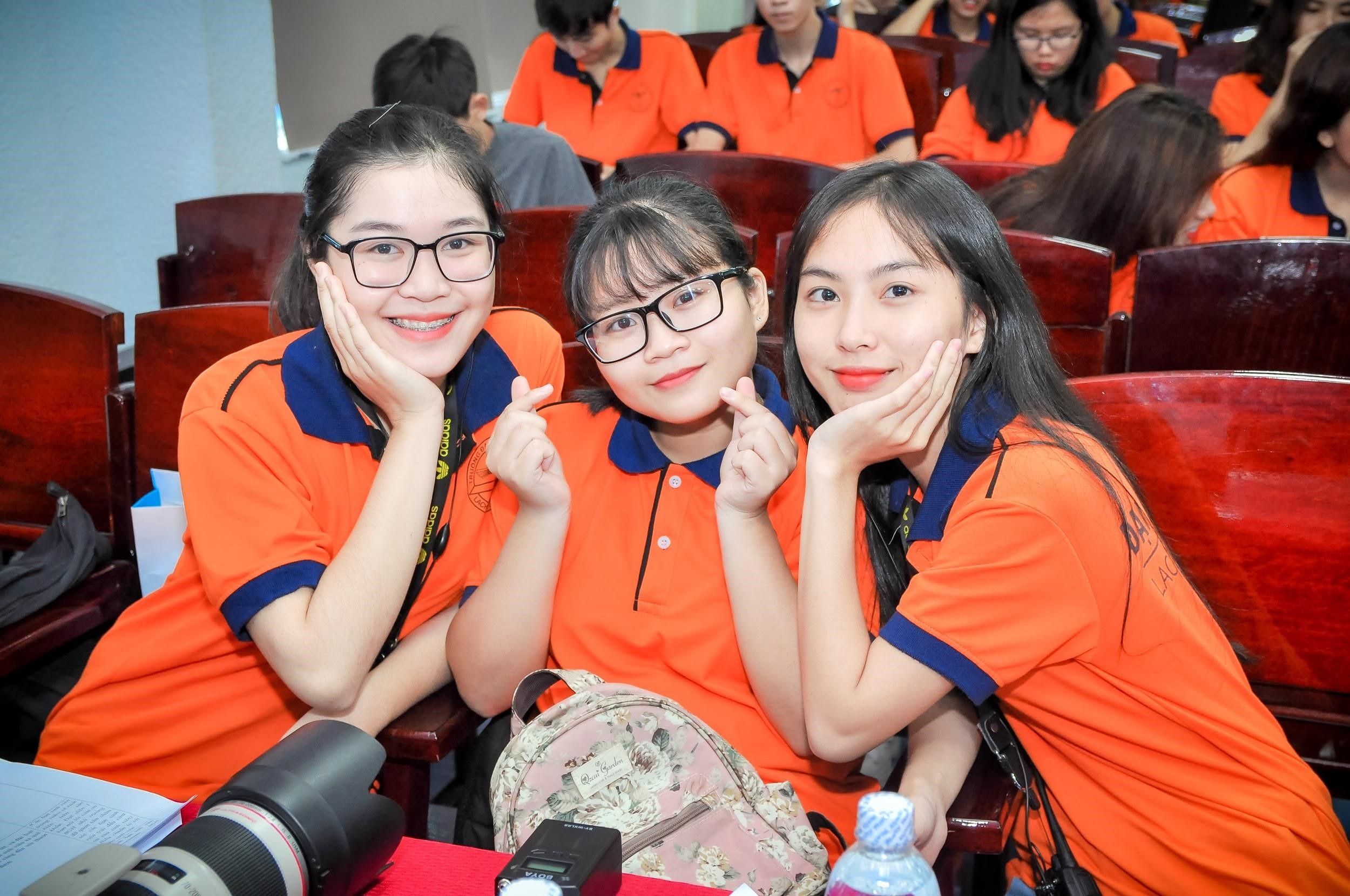 Video- Sinh vien mong muon dieu gi khi tet den hinh anh