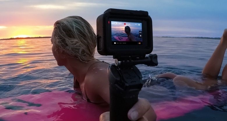 4 phu kien huu ich cho GoPro Hero 7 hinh anh