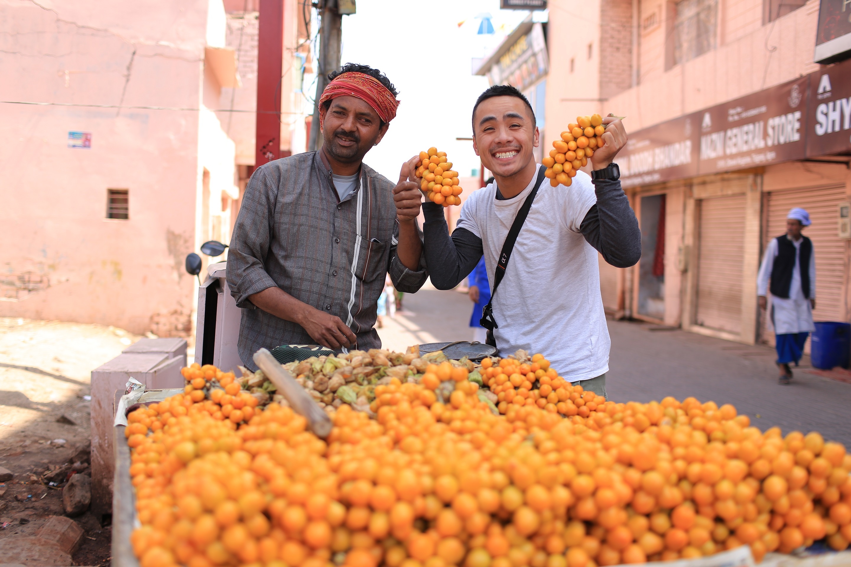 ‘Xe dich vien’ Thiet Nguyen va nhung buoc chan khong moi hinh anh