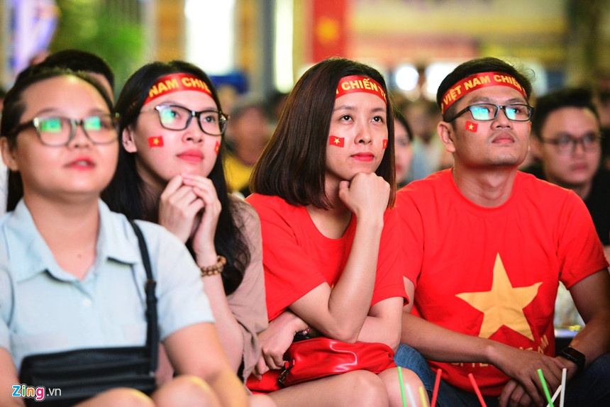 Video - Cung gui loi chuc den tuyen Viet Nam truoc chung ket AFF Cup hinh anh