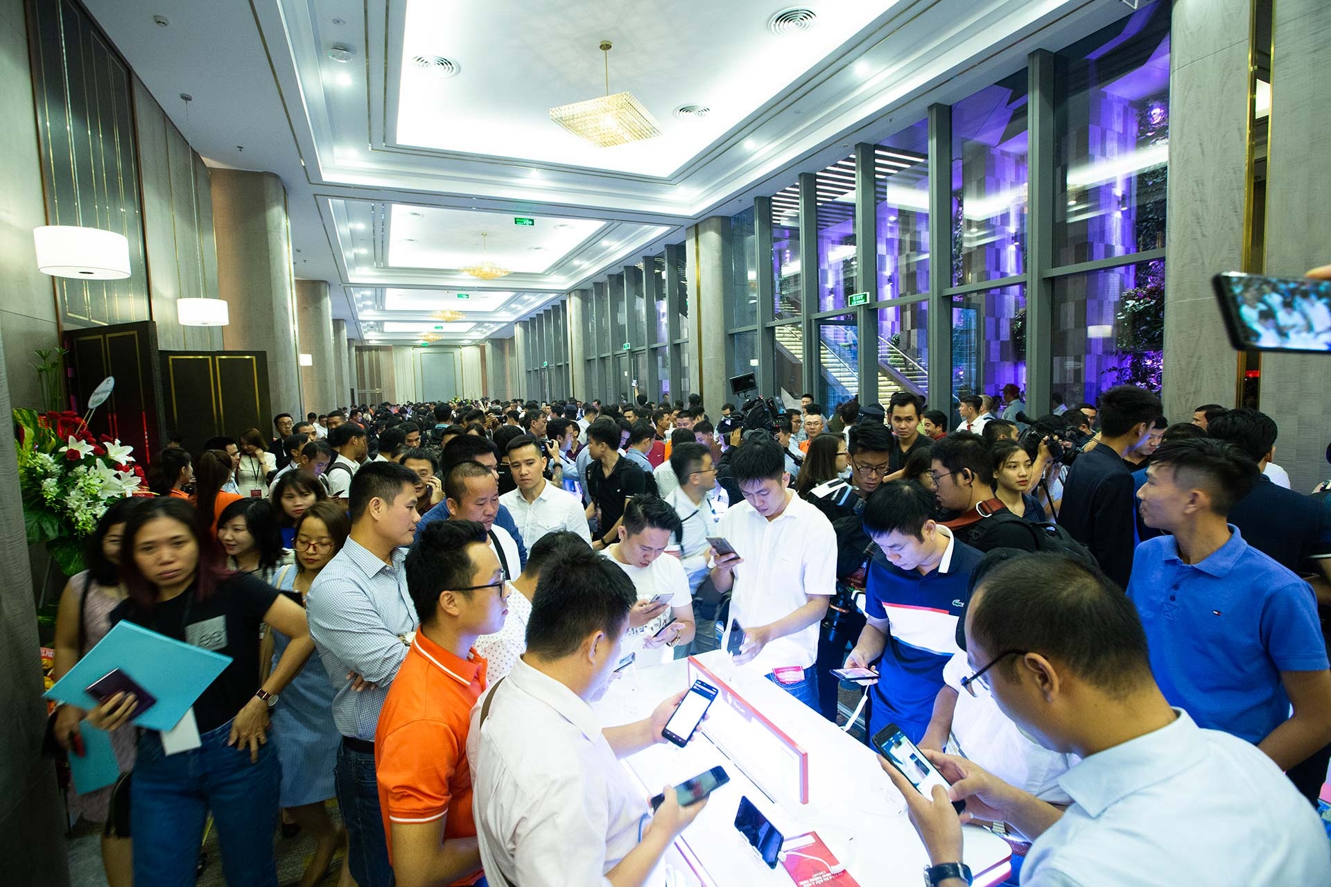 Dien thoai Vsmart anh 8