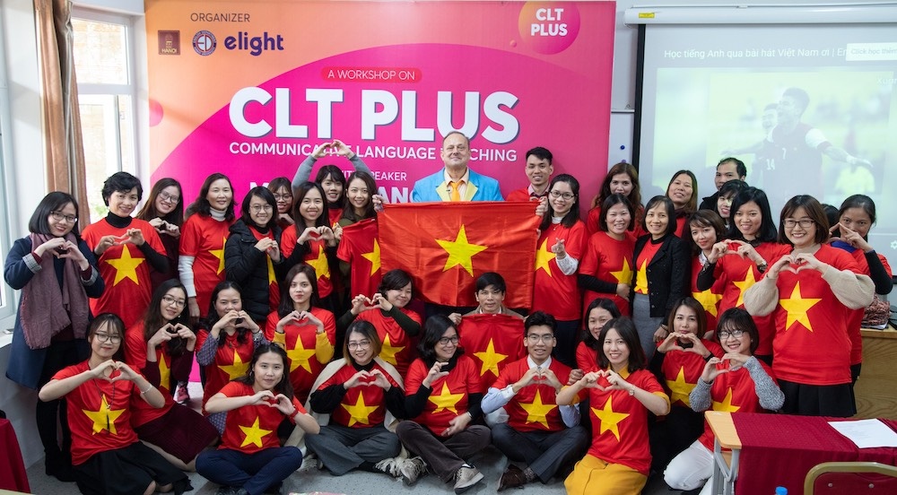 Sac do phu kin hoi thao tieng Anh, dien gia chuc VN chien thang hinh anh