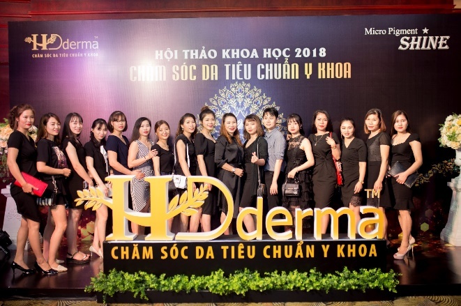 HD Derma vinh danh cac dai ly, nha phan phoi xuat sac nam 2018 hinh anh