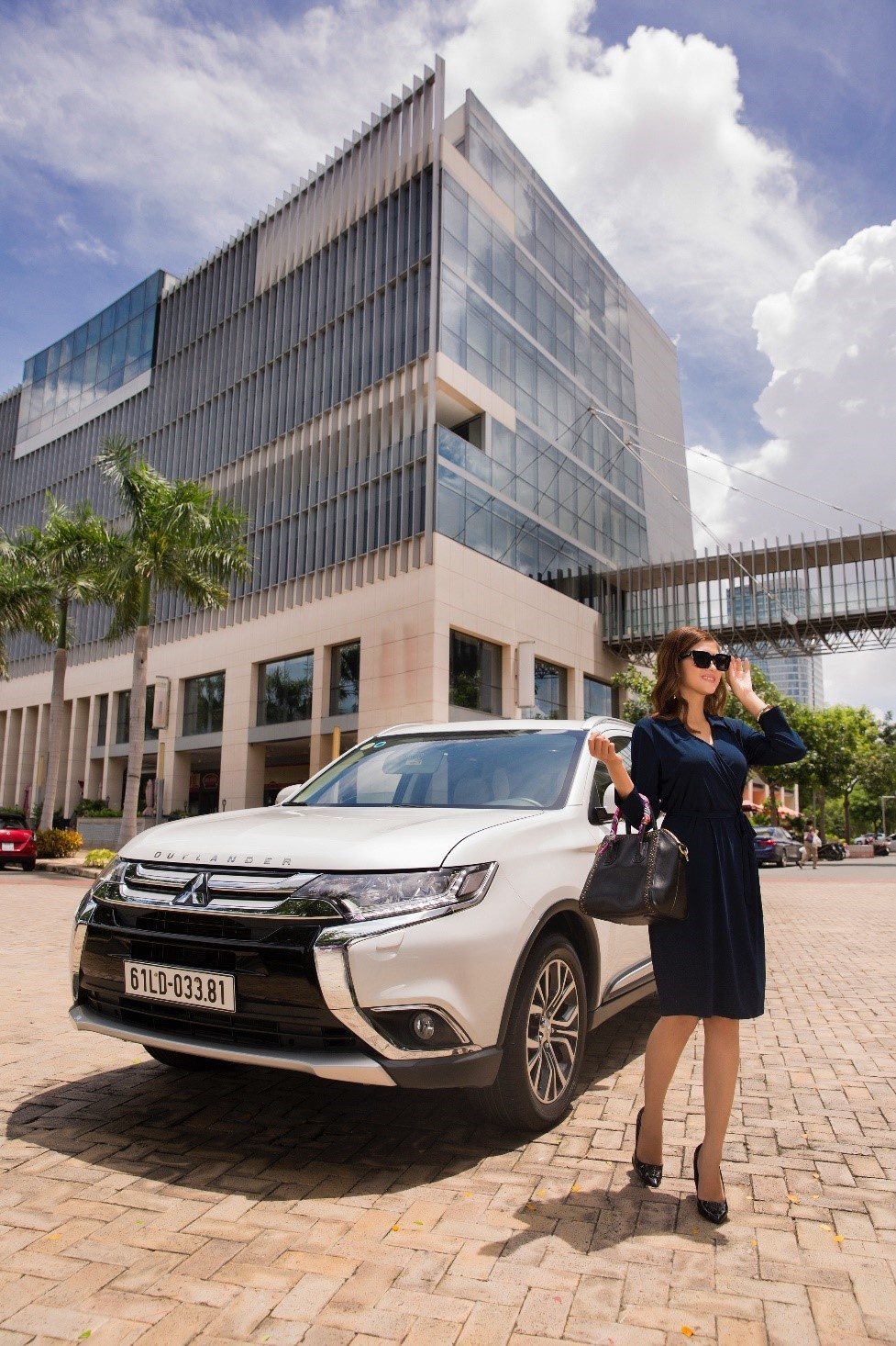 Mitsubishi ảnh 2 Mitsubishi anh 2