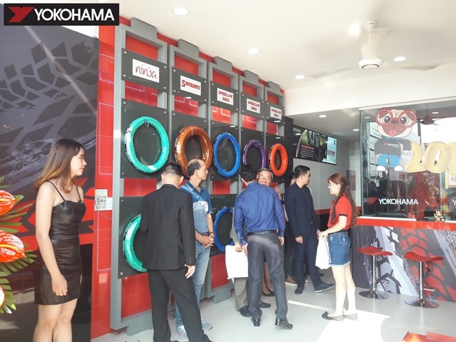 Yokohama tung uu dai 'thay lop xin, nhan qua ngon' hinh anh