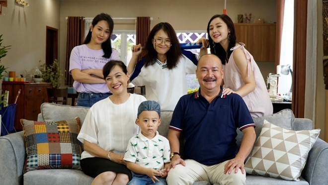 Cap phu huynh vui tinh trong 'Me oi, bo dau roi?' hinh anh