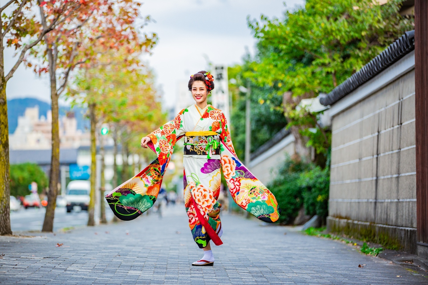 Trai nghiem dao pho Kyoto trong trang phuc truyen thong Nhat Ban hinh anh