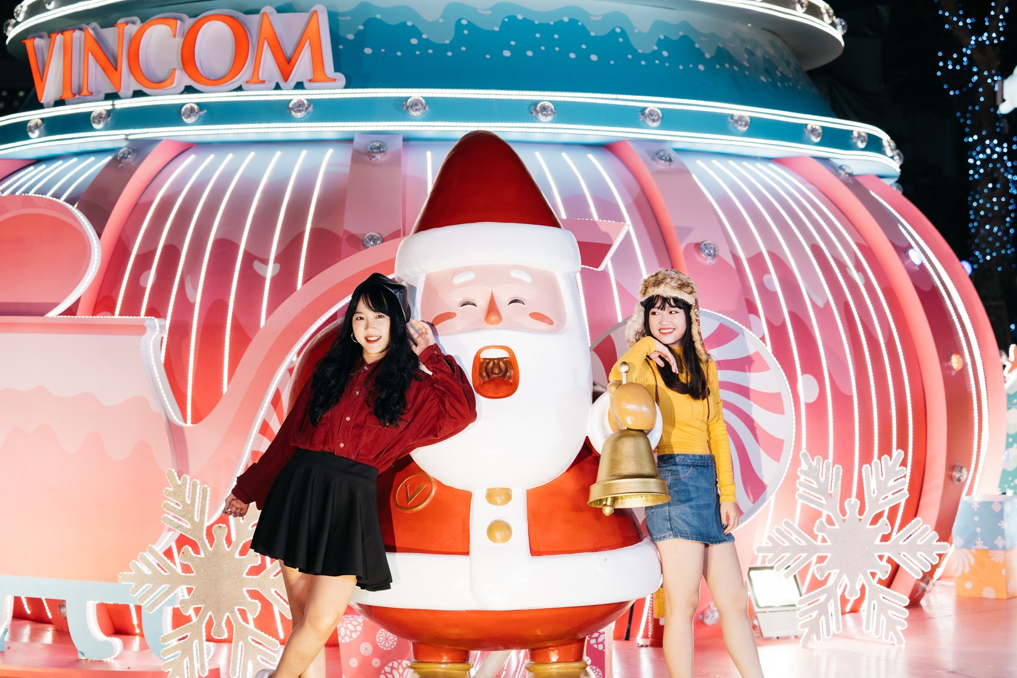 Vincom Giang sinh anh 4