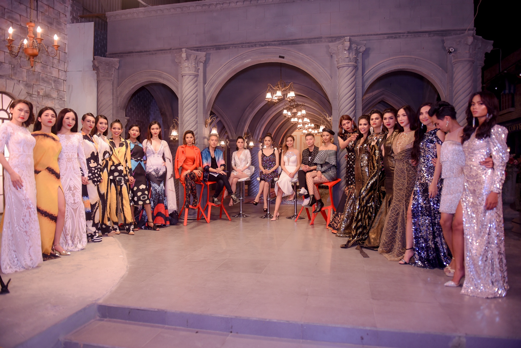 The Tiffany Vietnam anh 3