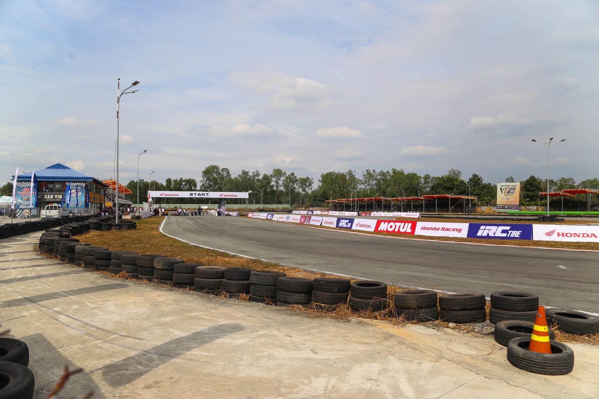 Motul anh 1