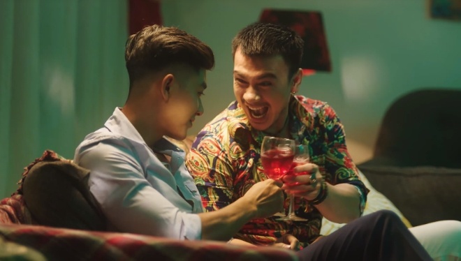 Cach lay tin toi pham la lung tu clip 'Vui the nay sao tu choi duoc' hinh anh