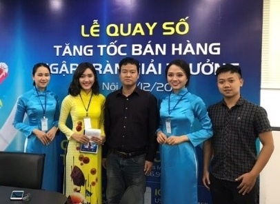 MobiFone to chuc quay so trung giai cho dai ly, diem cung cap dich vu hinh anh