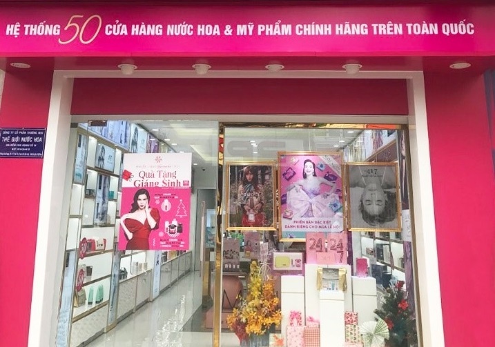 The Gioi Nuoc Hoa hoa tung clip mung khai truong 8 cua hang hinh anh