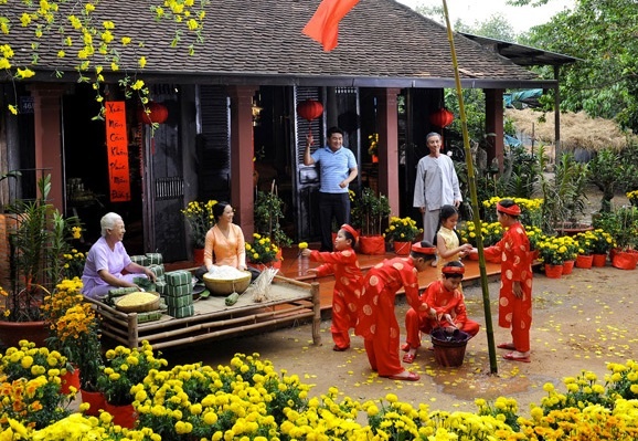 Ve que an tet - niem tran tro cua nguoi lao dong xa xu hinh anh