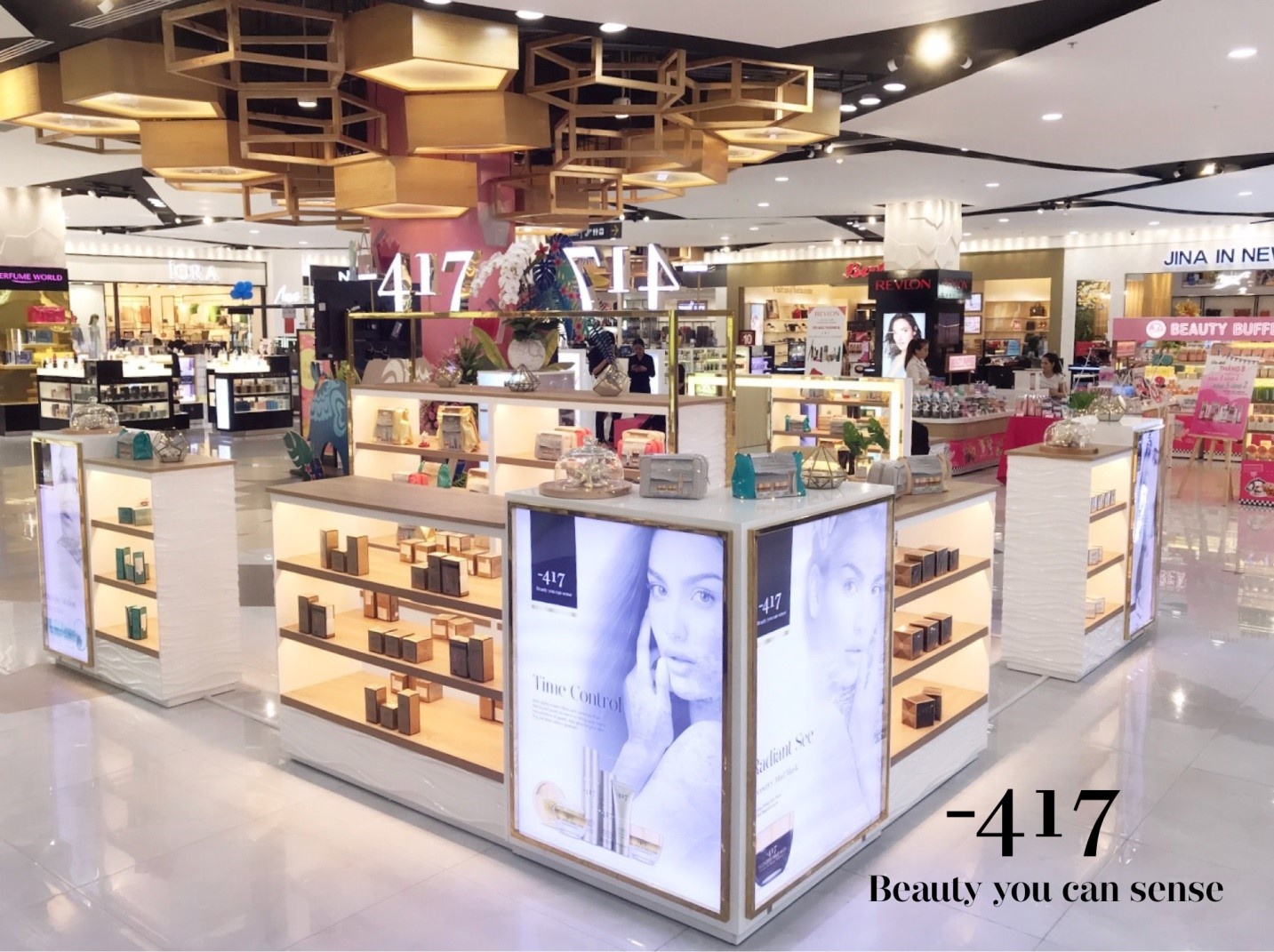 The Gioi Nuoc Hoa anh 2