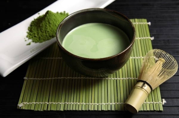 5 phut detox cho da bang cong thuc ket hop matcha va kho qua hinh anh