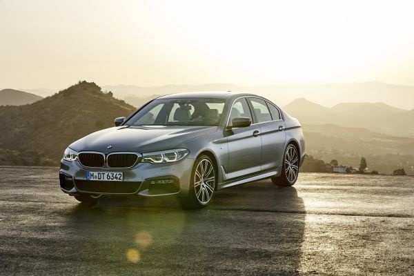 BMW 5 Series moi sap ra mat tai Viet Nam hinh anh