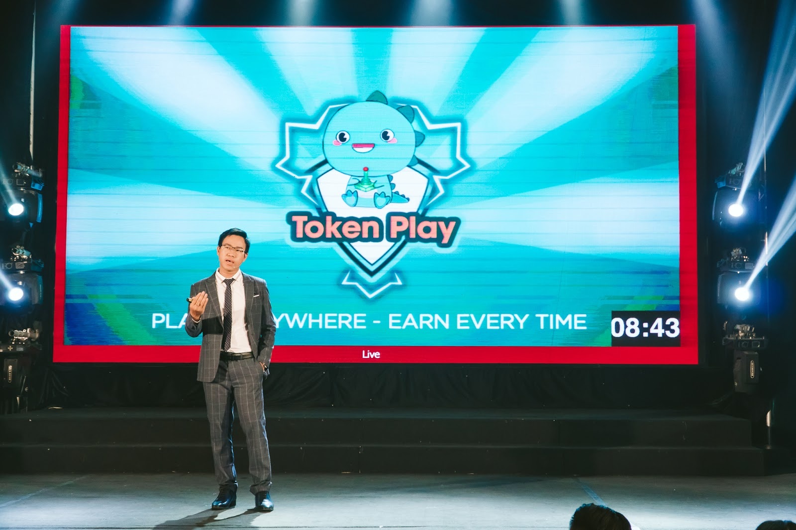 Red Bull ảnh 1 Red Bull anh 1