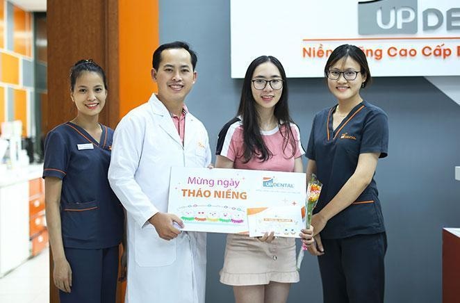Nha khoa Up Dental ap dung chinh sach nieng rang tra gop 1 trieu/thang hinh anh
