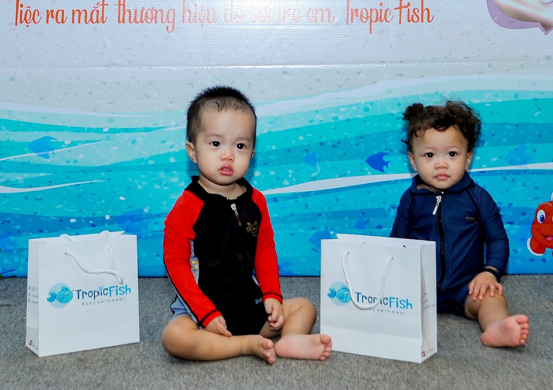 Ra mat thuong hieu do boi cao cap Tropic Fish cho tre em hinh anh