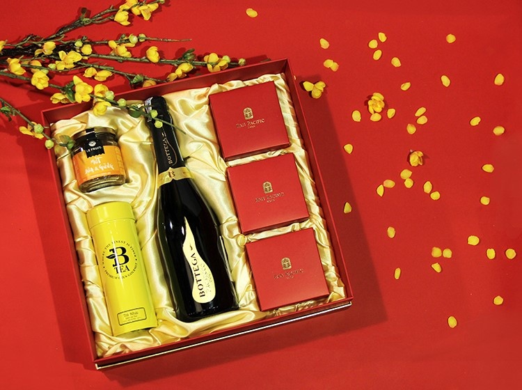 Tet sum vay tai Pan Pacific Ha Noi hinh anh