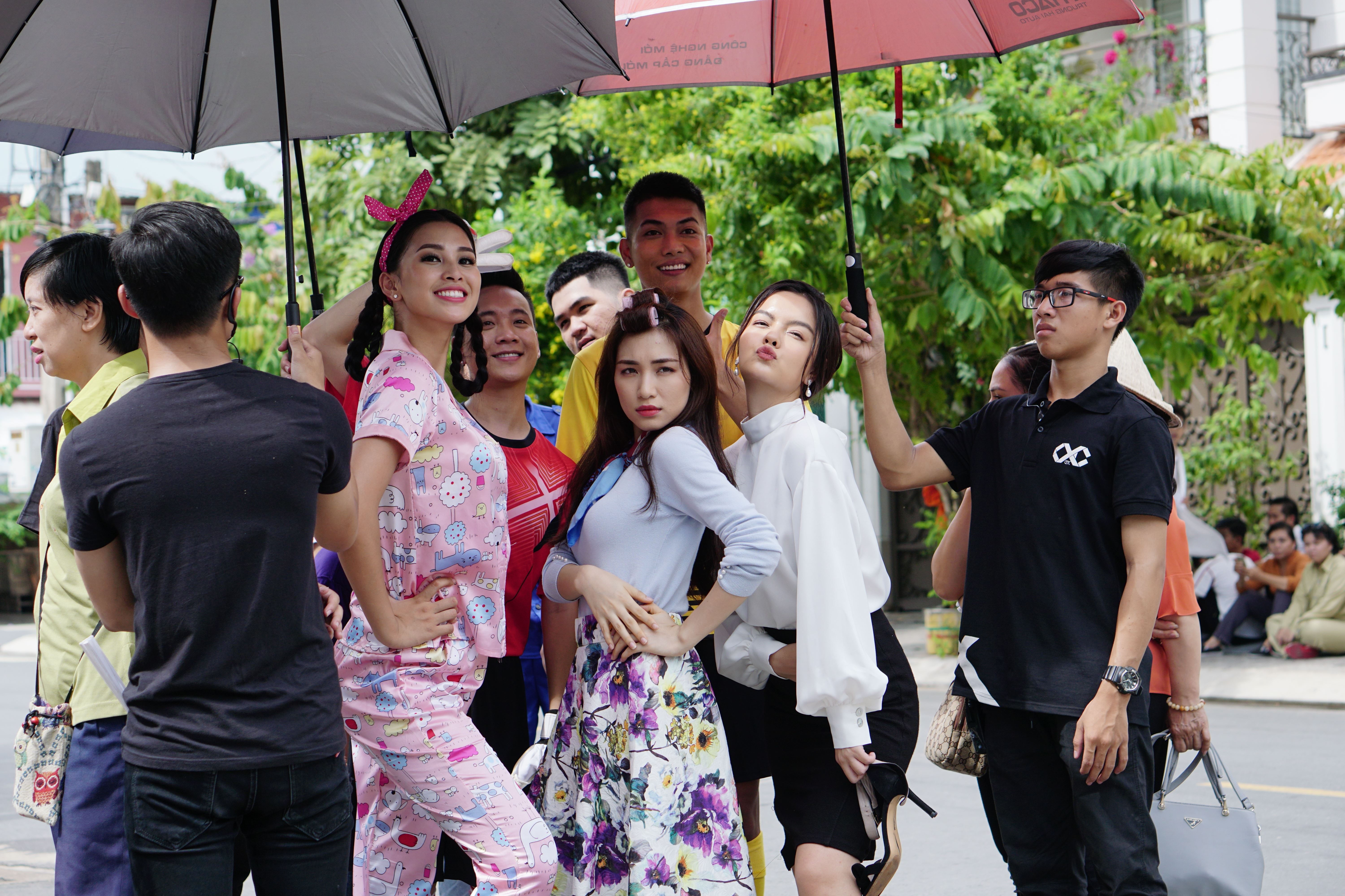 Dan sao Viet 'doi pho' voi Tet trong teaser MV moi cua Justatee hinh anh