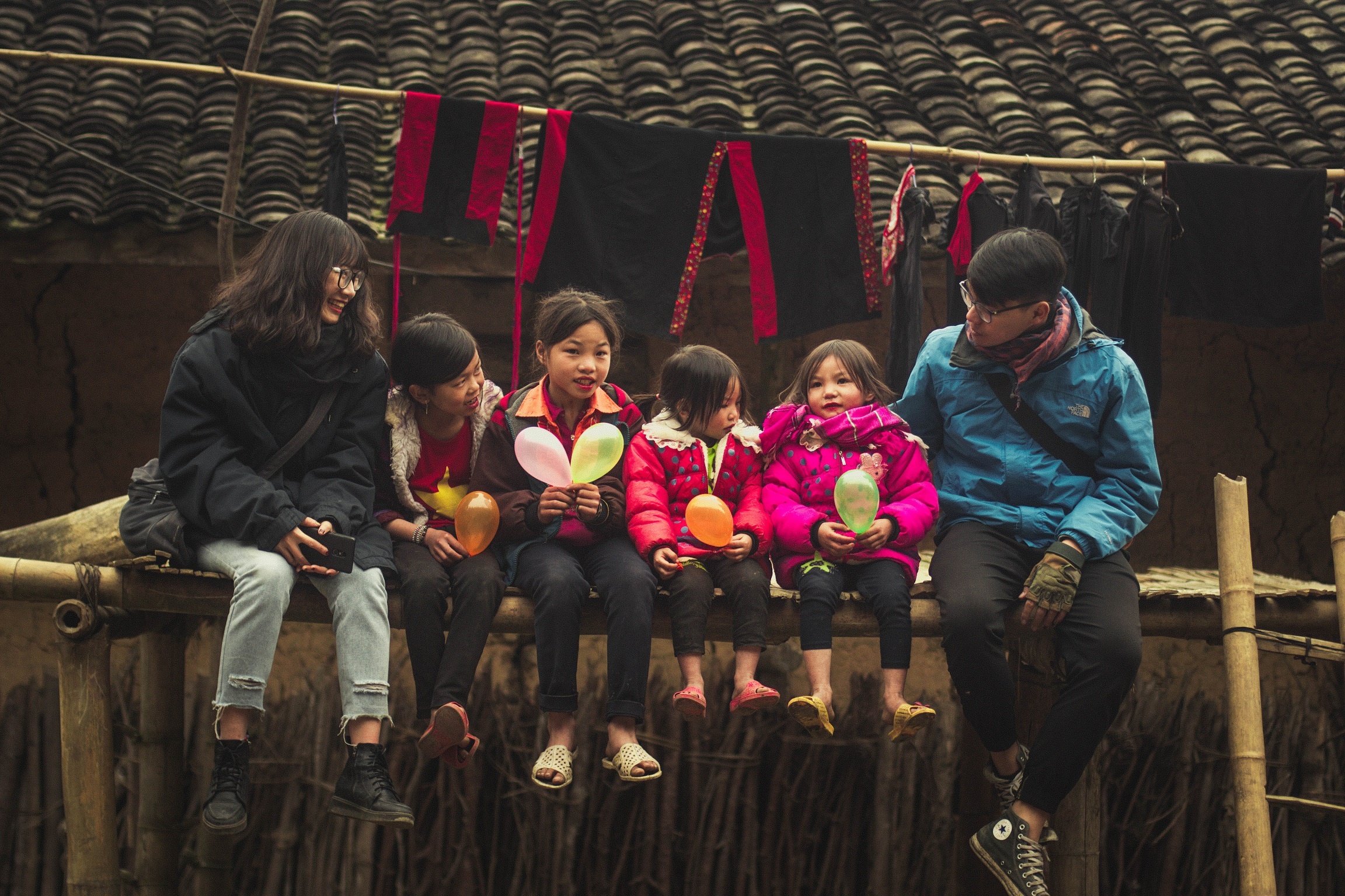 Gioi tre tan dung nghi Tet de du lich ngan ngay cung gia dinh hinh anh