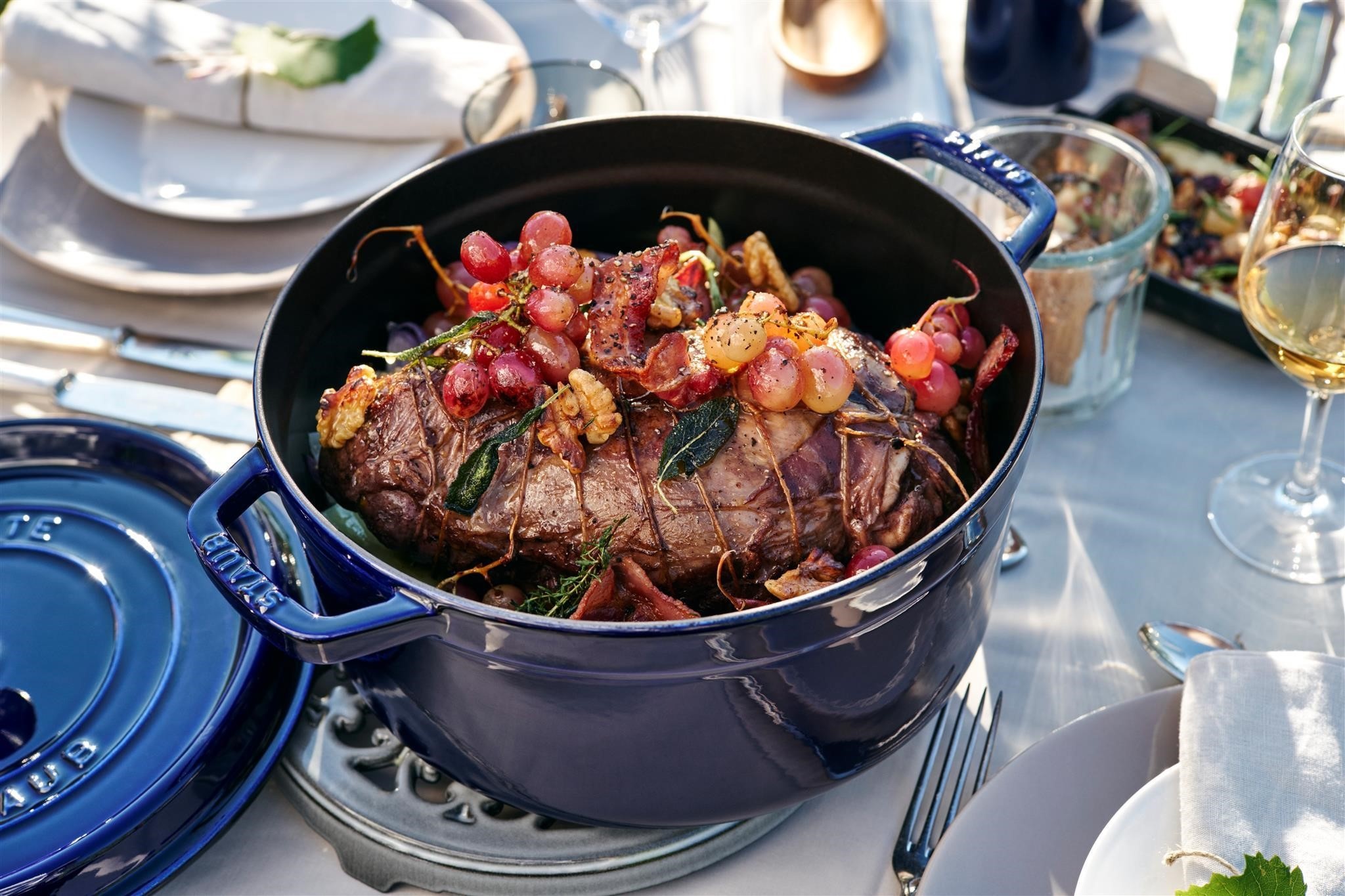 Dau tu nha bep thong minh cho can ho hien dai hinh anh