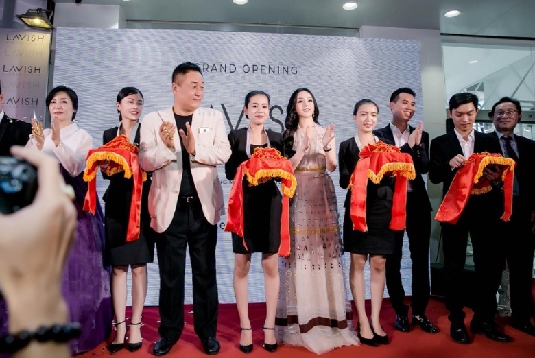 Lavish anh 1