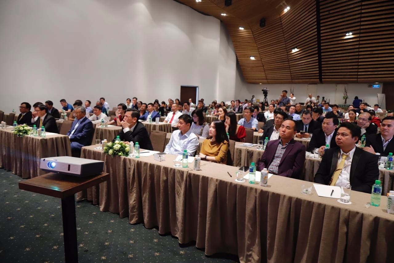 CLB Bất động sản TP.HCM, CLB Thương hiệu Việt ảnh 2 CLB Bat dong san TP.HCM, CLB Thuong hieu Viet anh 2