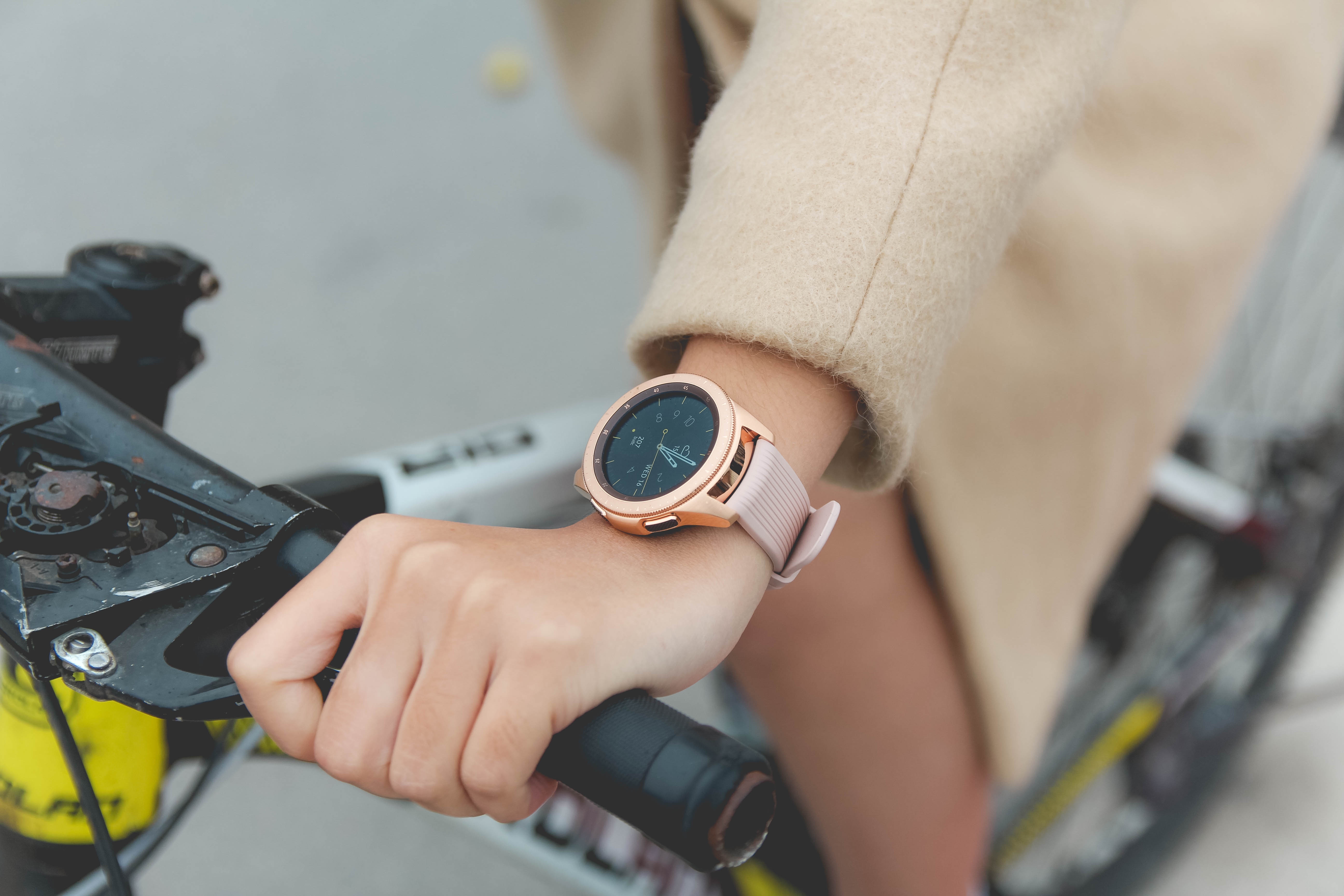 Samsung Galaxy Watch anh 8