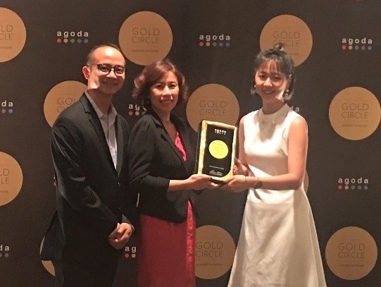 Leman Cap Resort & Spa nhan giai vang cua Agoda 2018 hinh anh