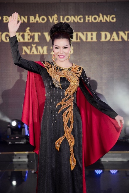 Công ty bảo vệ Long Hoàng, Hoa hậu Bùi Thị Hà ảnh 3 Cong ty bao ve Long Hoang, Hoa hau Bui Thi Ha anh 3
