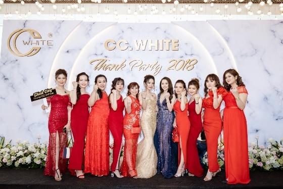 CC White anh 4
