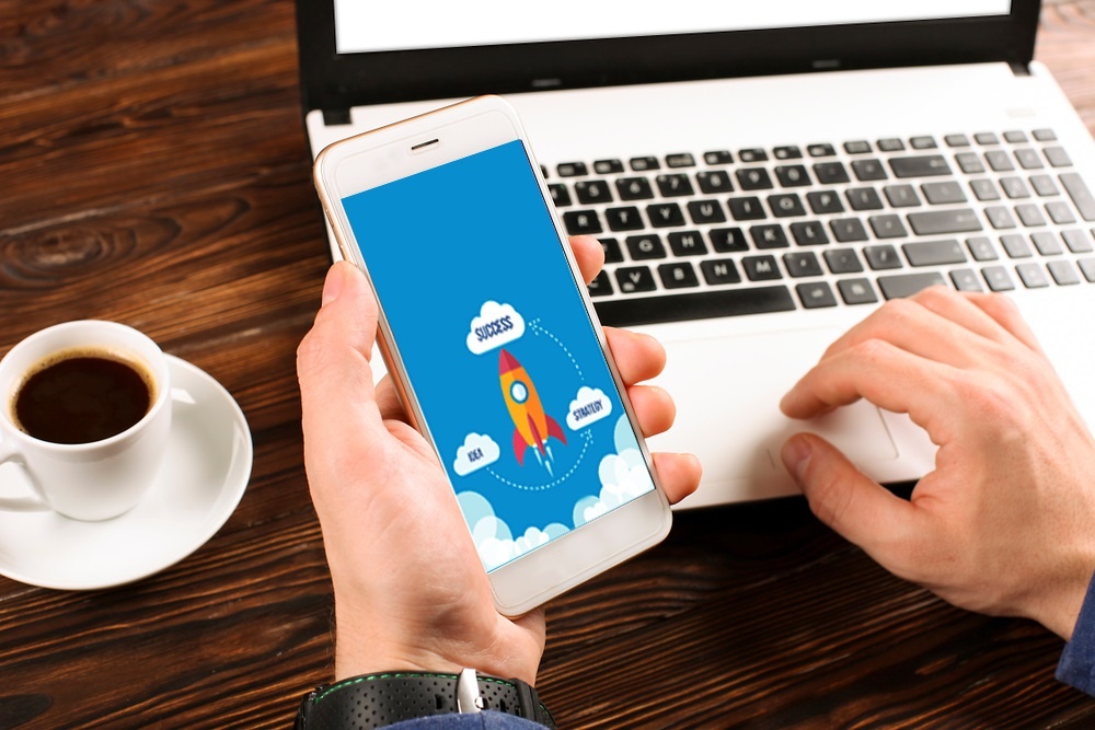 'Cho thue' man hinh dien thoai de hien thi quang cao hinh anh