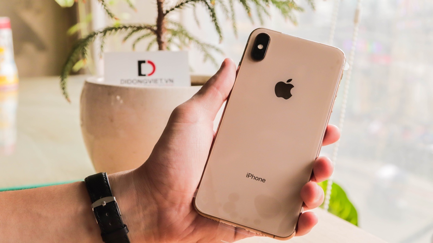 Trung vang khi doi iPhone 7 Plus, 8 Plus, X lay iPhone XS Max hinh anh