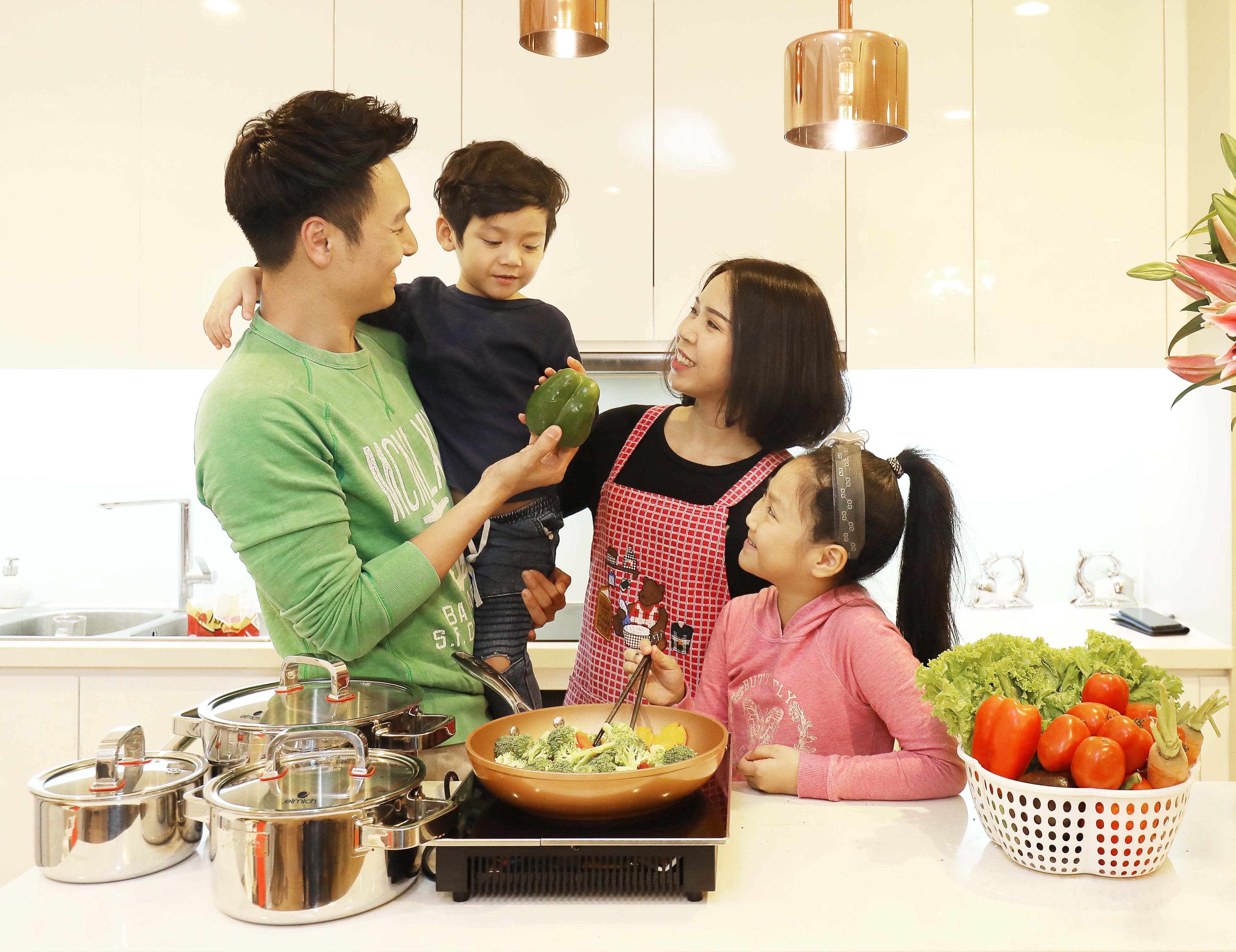 Dang sau thuong hieu 2 thap ky chinh phuc nguoi tieu dung chau Au hinh anh