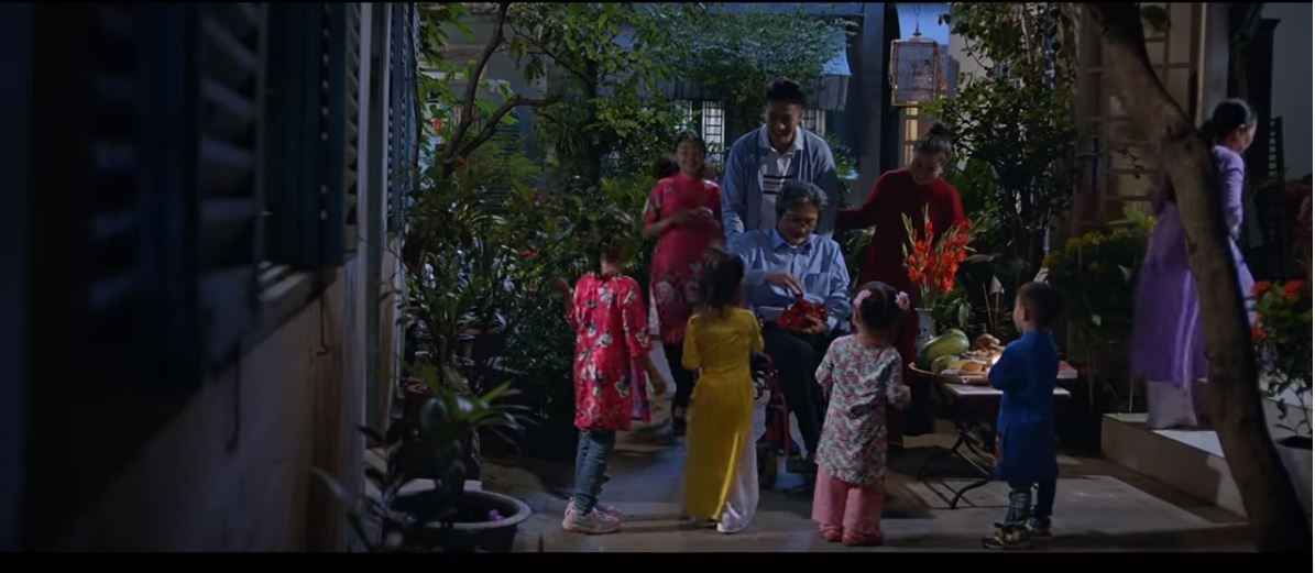 Video - Phim ngan Tet 'Dau nam trao Muoi' cua Vu Ngoc Dang hinh anh