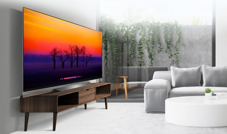 Tin do phim anh, fan the thao nen mua TV LG 4K nao? hinh anh