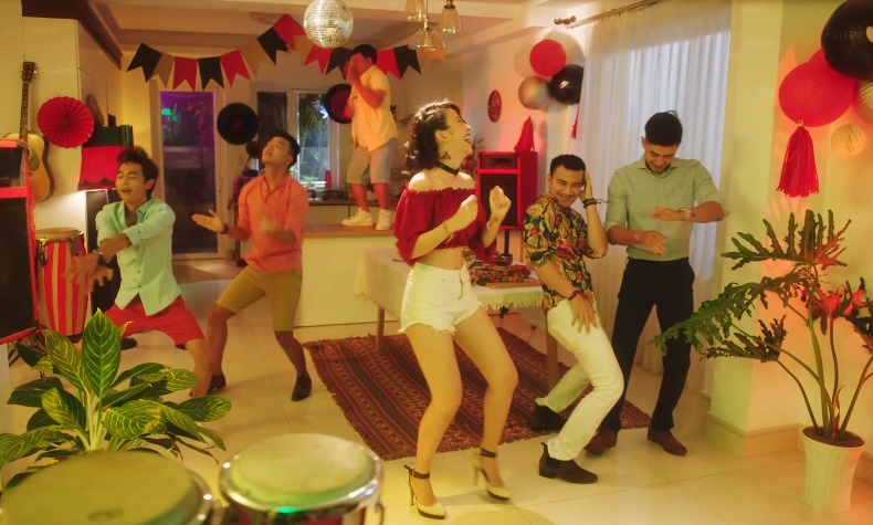 Sangria ảnh 1 Sangria anh 1