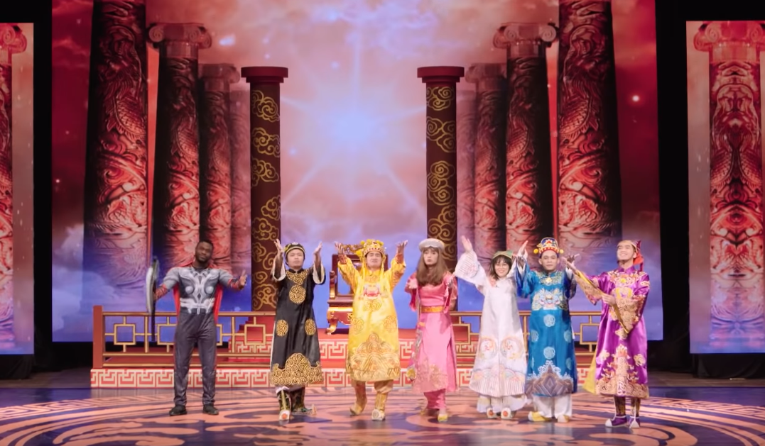 Xuan Bac vao vai Ngoc Hoang trong clip hai 'Thien dinh lien quan' hinh anh