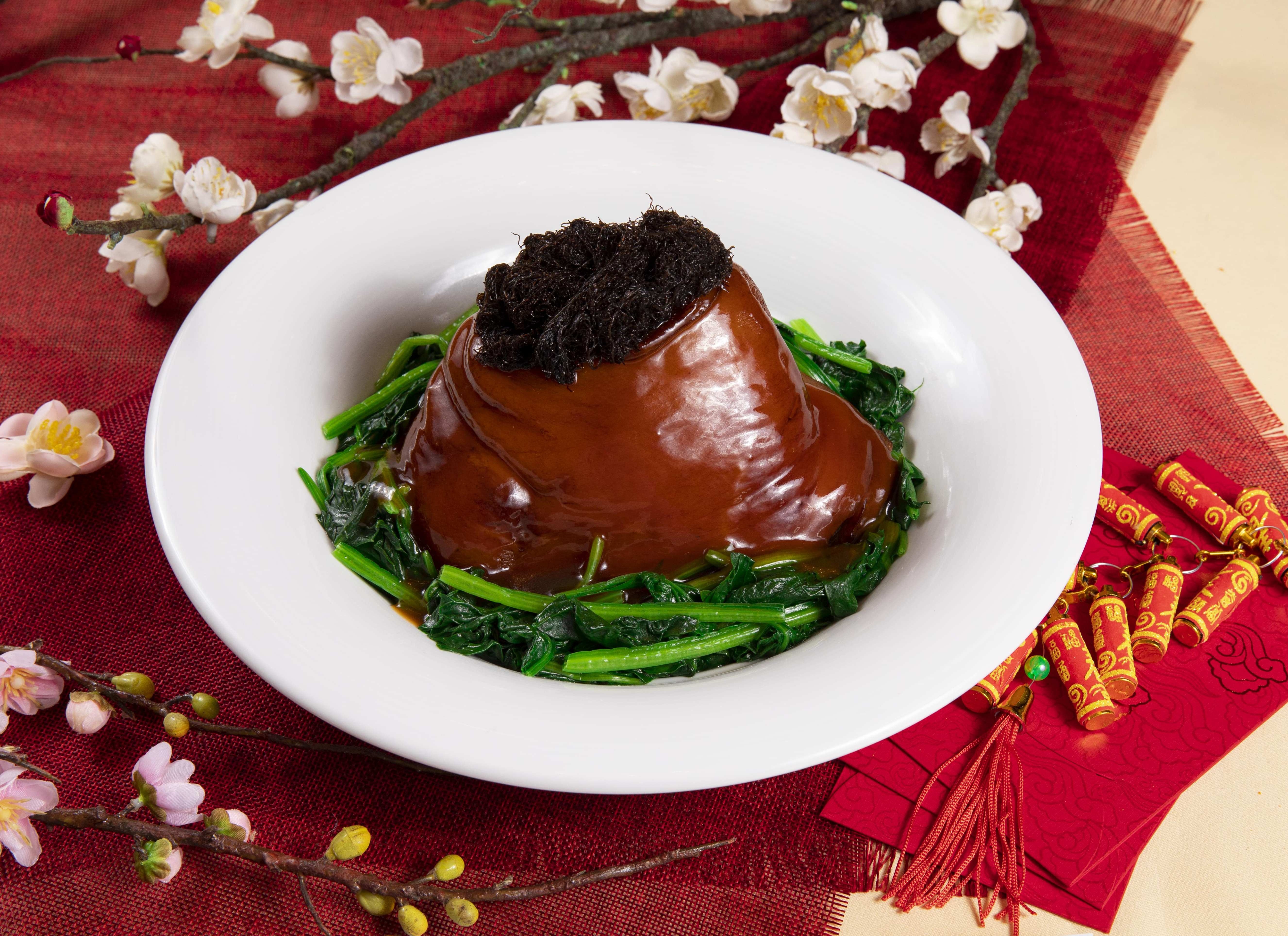 The Reverie Saigon anh 3