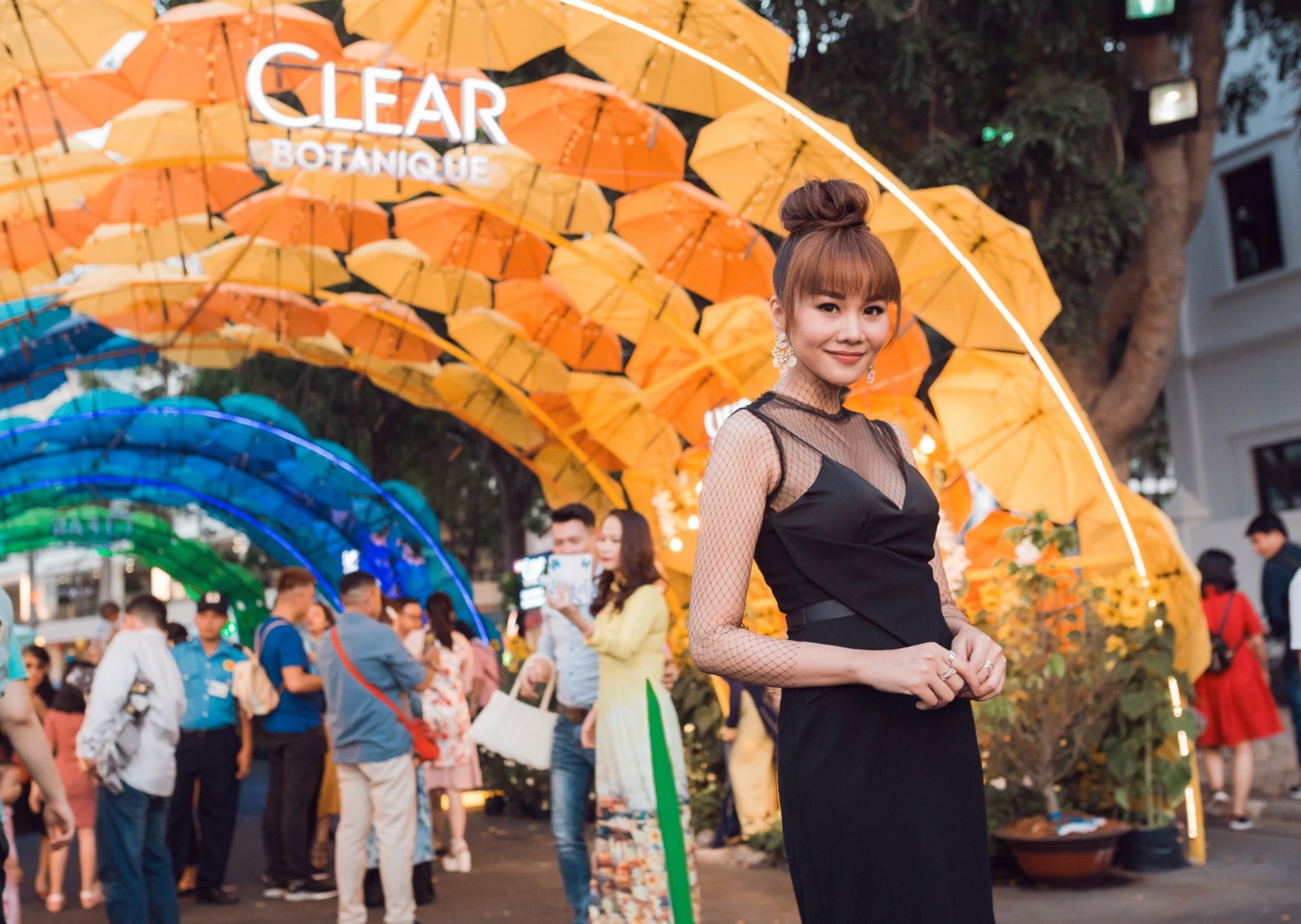 Clear,  Clear Botanique,  Thanh Hang anh 1