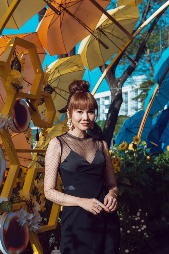 Clear,  Clear Botanique,  Thanh Hang anh 10