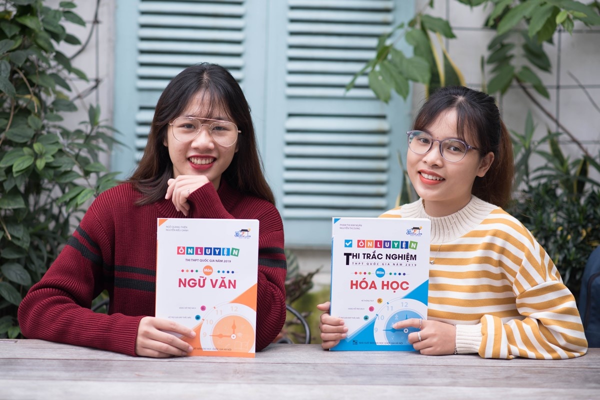 3 diem cong cua bo sach luyen thi trac nghiem THPT QG 2019 hinh anh